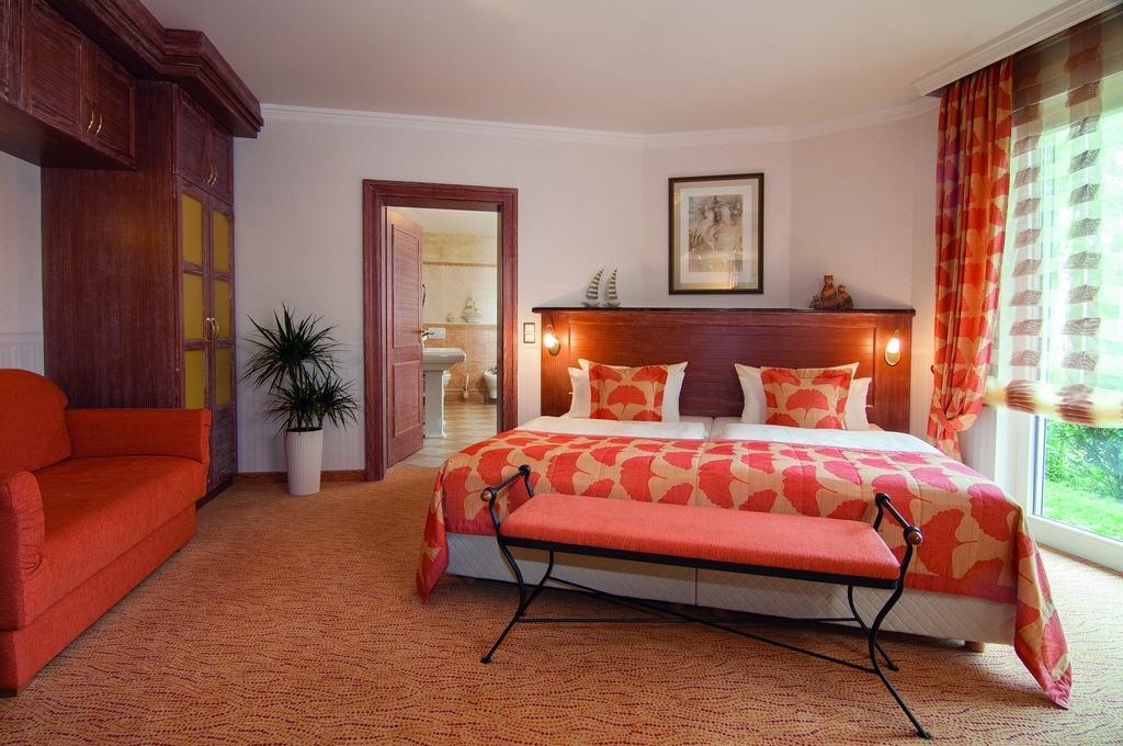 Hotel Blinkfueer Dierhagen Room photo